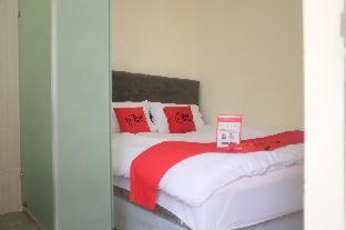 Reddoorz Plus Near Mall Ciputra Джакарта Номер фото